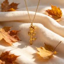 Rose Choker Necklace With Titanium Steel Pendant