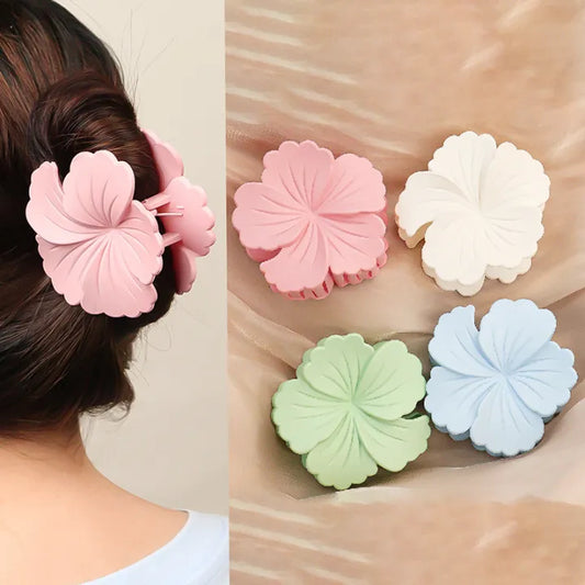 Sweet Flower Design Hair Claw Clip